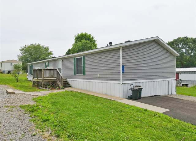 Property at 119 Woodview Dr, Middlesex Twp, PA 16059, 3 beds, 3 baths