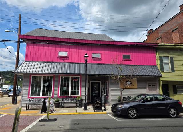 Property at 122 S 2nd Ave, Elizabeth, PA 15037