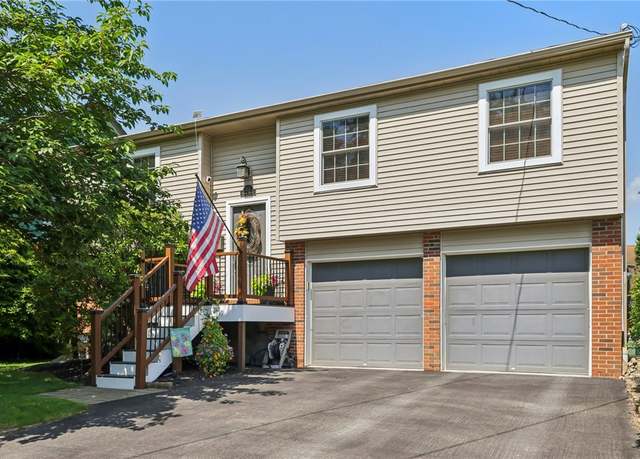 Property at 373 Spring St, New Kensington, PA 15068, 3 beds, 2 baths