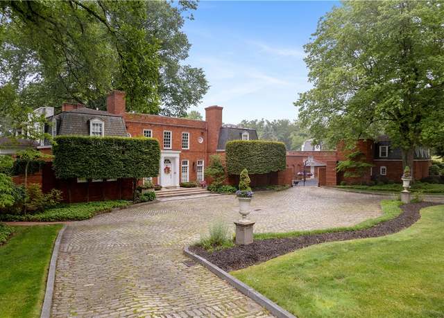 Property at 898 Persimmon Rd, Sewickley Heights, PA 15143, 4 beds, 7 baths