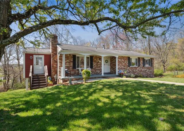 Property at 5055 Cashlie Ct, Hampton, PA 15044, 3 beds, 2.5 baths