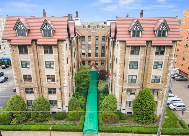 Property at 166 N Dithridge St Unit 5A, Oakland, PA 15213, 3 beds, 3 baths