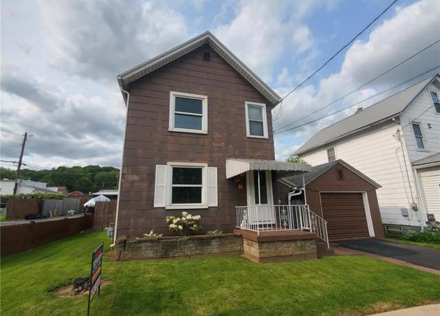 Property at 805 Sunset St, Rural Valley Boro, PA 16249, 2 beds, 1 bath