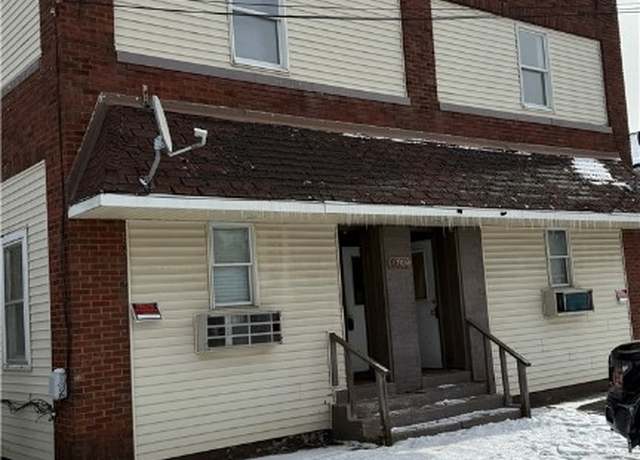 Property at 1706 Highland Ave, New Castle/2nd, PA 16105, 9 beds, 6 baths