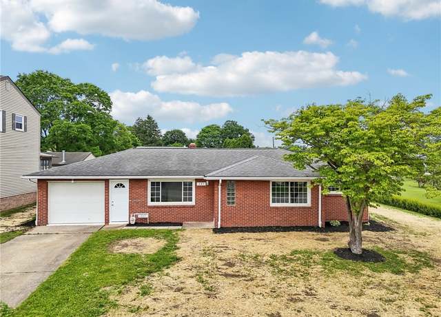 Property at 207 Martin Ave, Ellport Borough, PA 16117, 4 beds, 2 baths