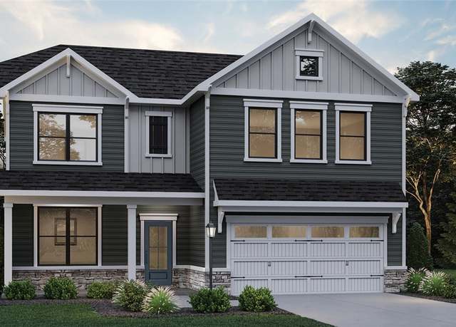 Property at 323 Stately Ct, Adams Twp, PA 16059, 5 beds, 3 baths