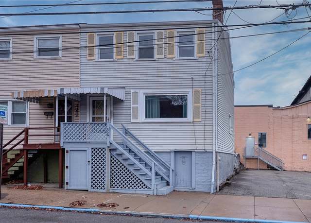 Property at 32 S 11th St, South Side, PA 15203, 3 beds, 2 baths