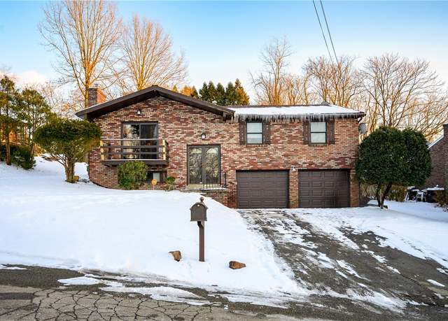 Property at 6 Rushmore Dr, Penn Hills, PA 15235, 3 beds, 2.5 baths