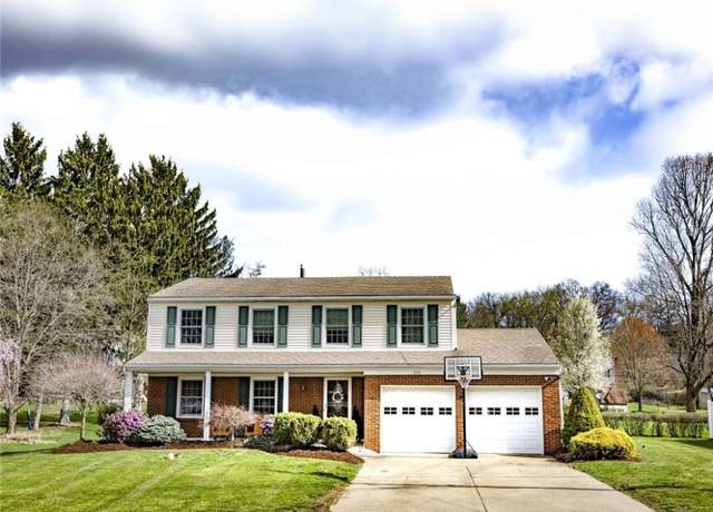 Property at 722 Shady Dr, Penn Twp - Wml, PA 15085, 4 beds, 2.5 baths