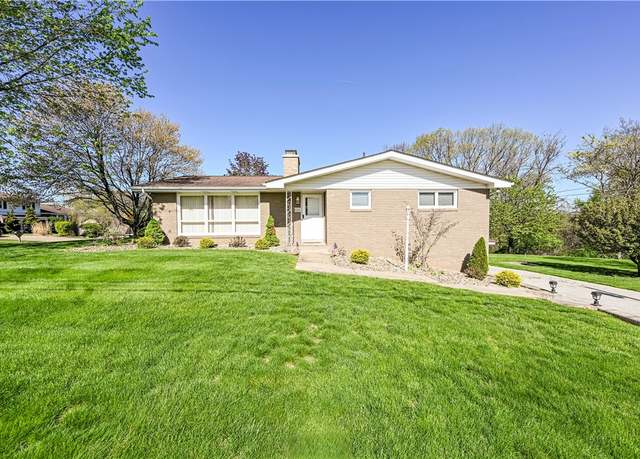 Property at 626 Woodburn Ln, Hempfield Twp - Wml, PA 15601, 3 beds, 2.5 baths