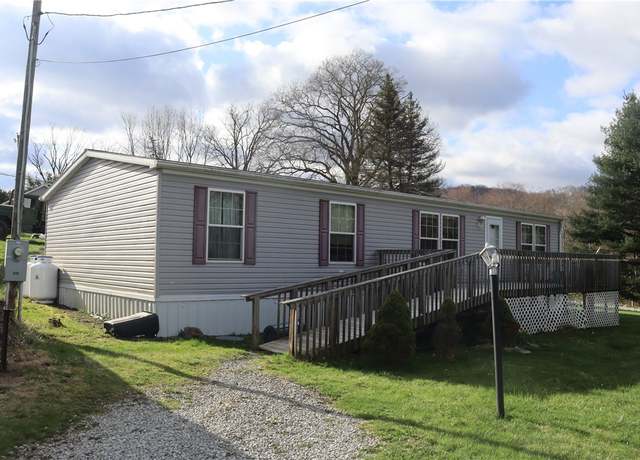 Property at 604 Westerly Rd, Ligonier Twp, PA 15658, 2 beds, 2 baths