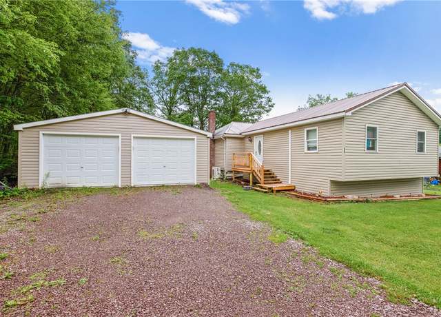 Property at 2789 Garrett Rd, Black Twp, PA 15557, 4 beds, 1 bath