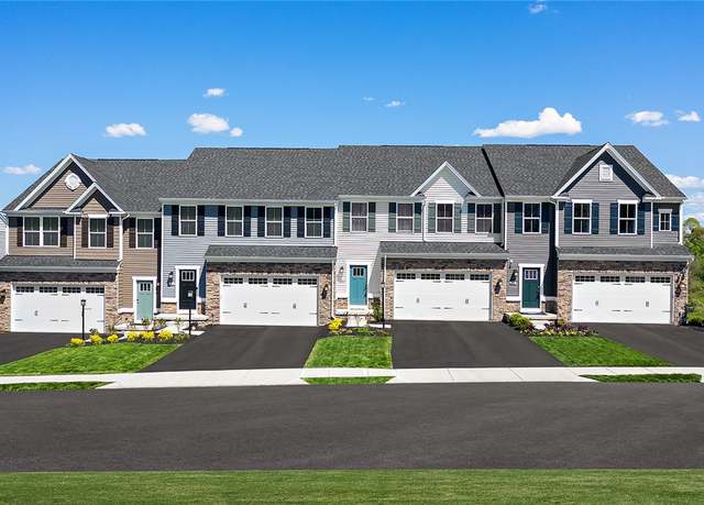 Property at 1005 Greenwood Dr, North Strabane, PA 15317, 3 beds, 3.5 baths