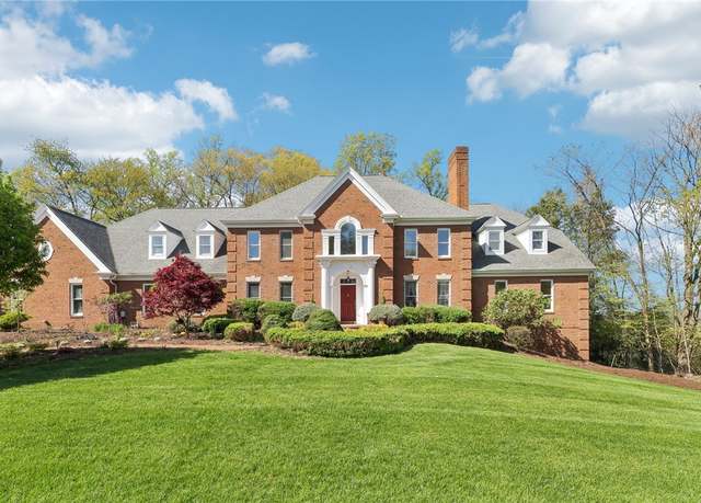 Property at 139 Bella Vista Ct, Murrysville, PA 15668, 5 beds, 4.5 baths