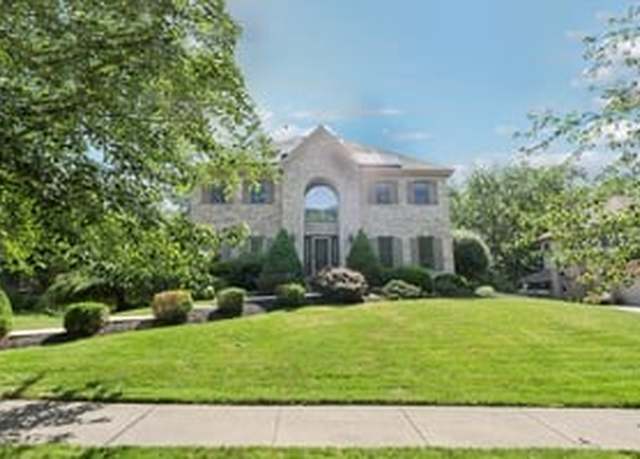 Property at 403 Worth Ct, Cranberry Twp, PA 16066, 4 beds, 3 baths