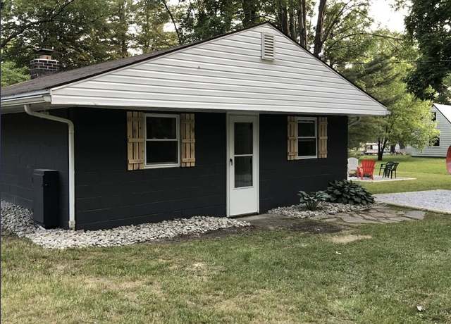 Property at 2057 Mccann Dr, Shenango-cra, PA 16424, 2 beds, 1 bath