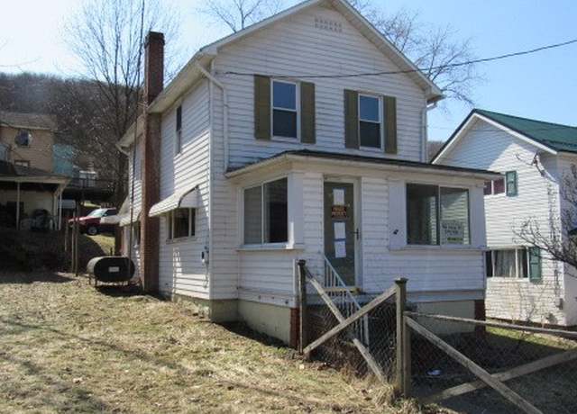 Property at 418 Main St, Blacklick Valley School District, PA 15961, 2 beds, 1.5 baths
