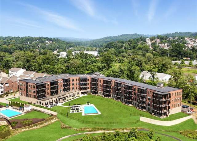 Property at 1 1st St #413, Oakmont, PA 15139, 3 beds, 2 baths