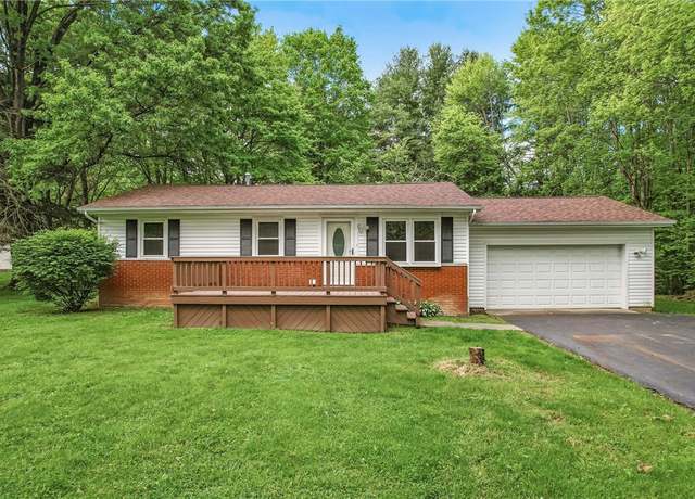 Property at 1196 Rutledge Rd, Pymatuning Twp, PA 16154, 3 beds, 1 bath