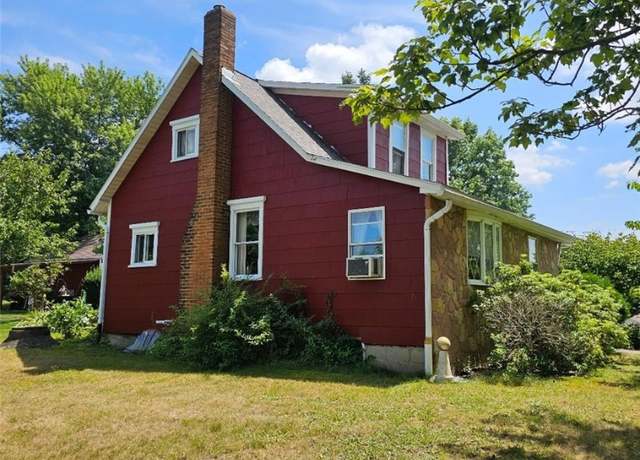 Property at 208 Center St, Daugherty Twp, PA 15066, 3 beds, 1 bath
