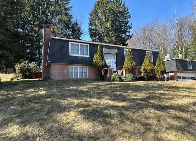 Property at 219 Meadow Dr, Westmont Hilltop School District, PA 15905, 4 beds, 2.5 baths