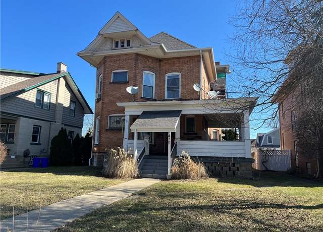 Property at 438 Lincoln Ave, Beaver, PA 15009, 3 beds, 3 baths