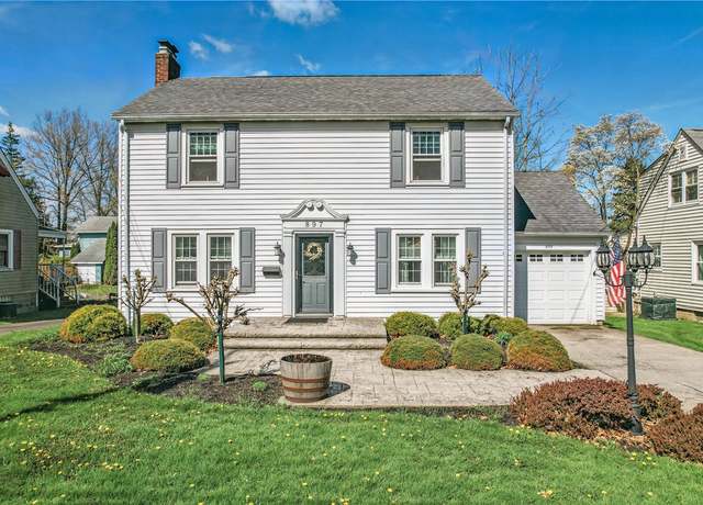 Property at 897 Forker Blvd, Sharon, PA 16146, 3 beds, 1.5 baths