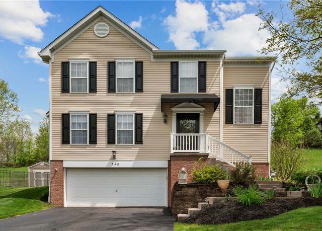Property at 348 Treetop Dr, Cecil, PA 15317, 3 beds, 2.5 baths