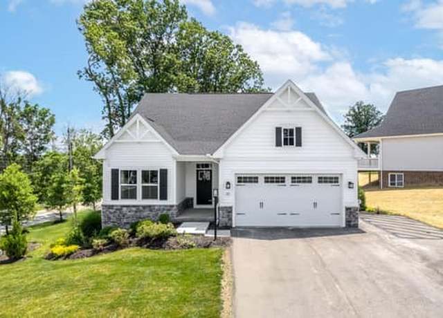 Property at 101 Pleasant Grove Ct, Pleasant Hills, PA 15025, 2 beds, 3 baths