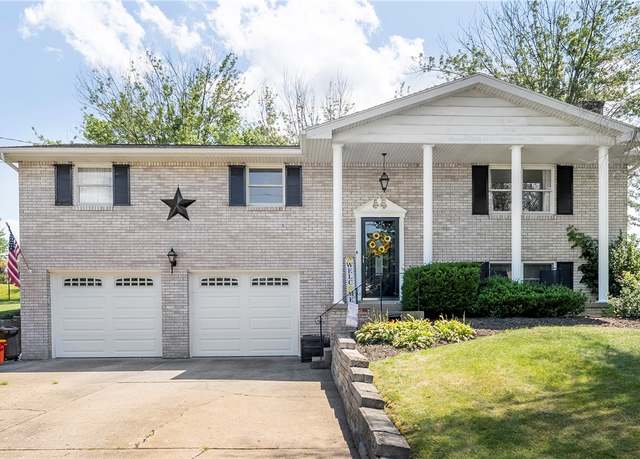 Property at 239 Walnut St, Houston, PA 15342, 3 beds, 3 baths