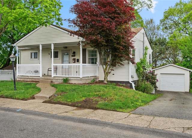 Property at 1024 Maine Ave, Hopewell Twp - Bea, PA 15001, 2 beds, 1.5 baths