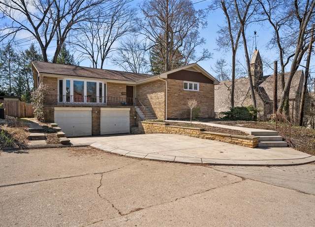 Property at 7134 Roycrest Pl, Point Breeze, PA 15208, 4 beds, 2.5 baths