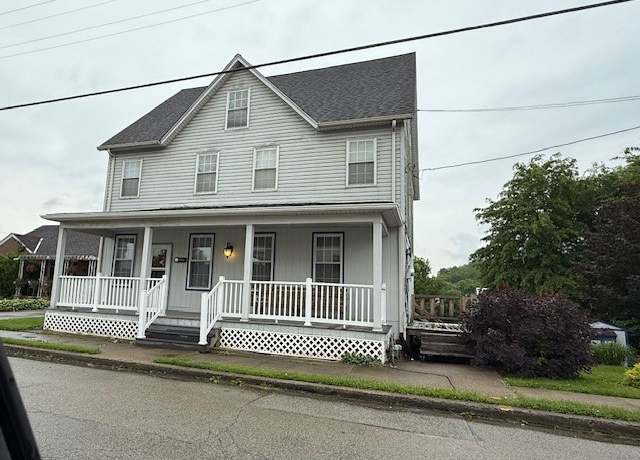 Property at 171 N Porter St, Waynsbrg/frankln Twp, PA 15370, 6 beds, 3 baths