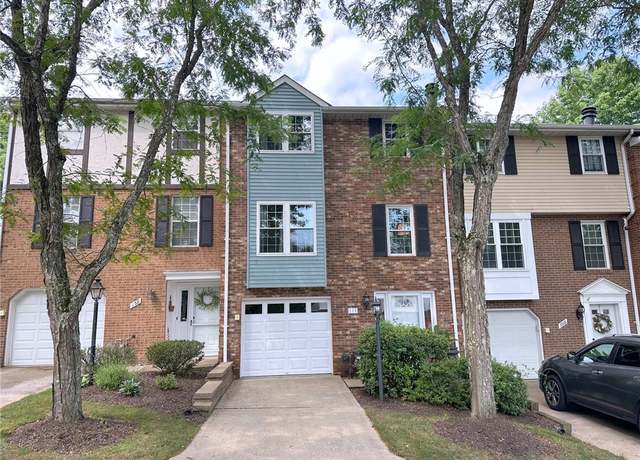 Property at 157 Aberdeen Dr, Mccandless, PA 15237, 3 beds, 1.5 baths
