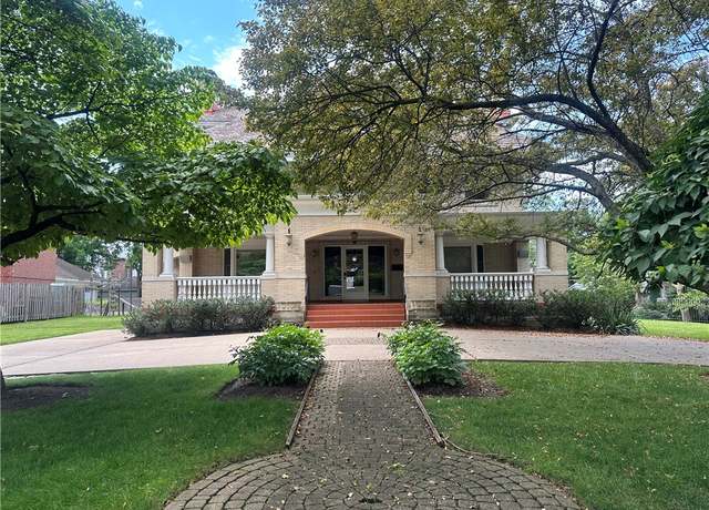 Property at 1930 Wightman St, Squirrel Hill, PA 15217, 7 beds, 6 baths