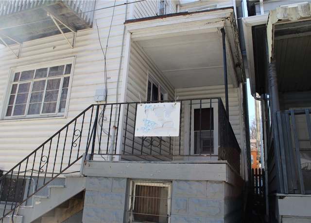 Property at 569 Linden Way, Donora, PA 15033, 2 beds, 1 bath