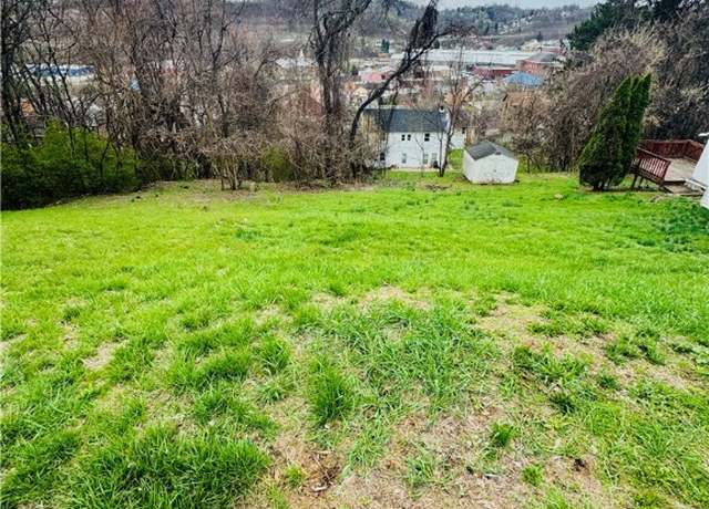Property at 126 Vine St, Canonsburg, PA 15317, 1 bath