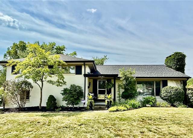 Property at 2441 Broadlawn Dr, Upper St. Clair, PA 15241, 5 beds, 4 baths
