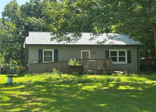 Property at 144 Barkey Hoffman, Irwin Twp, PA 16038, 2 beds, 1 bath