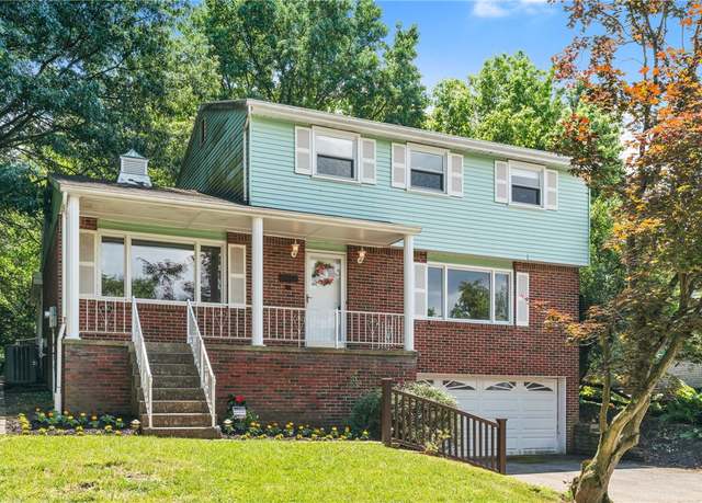 Property at 718 Twin Oak Dr, Penn Hills, PA 15235, 3 beds, 2.5 baths