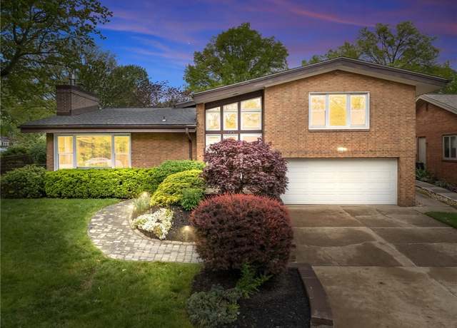 Property at 125 Penrose Dr, Point Breeze, PA 15208, 4 beds, 3 baths