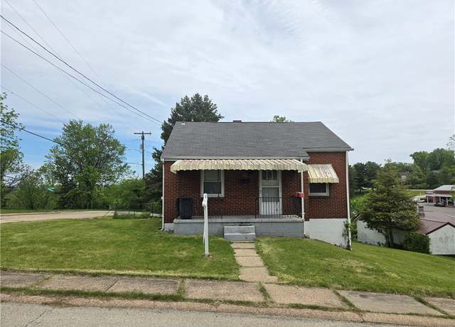 Property at 1204 Reeves Ave, Monessen, PA 15062, 2 beds, 1 bath