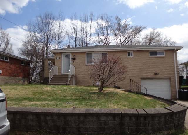 Property at 212 Erwin Pl, Mckees Rocks, PA 15136, 3 beds, 1.5 baths