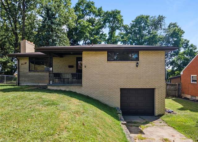 Property at 4983 Willow Dr, Whitehall, PA 15236, 3 beds, 1.5 baths