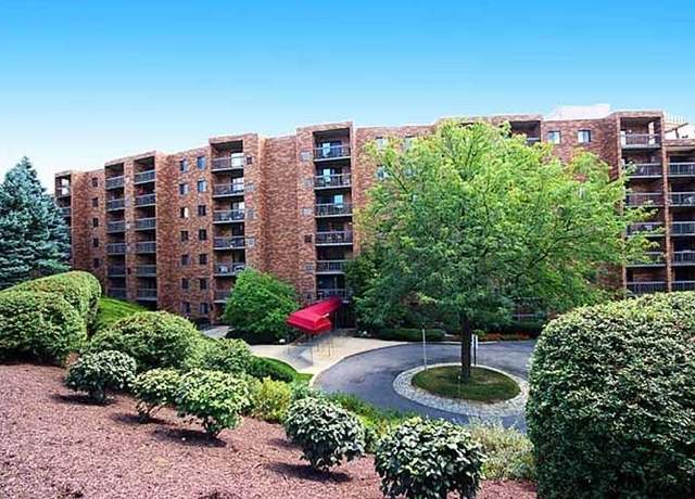 Property at 1500 Cochran Rd #709, Scott Twp - Sal, PA 15243, 2 beds, 2 baths