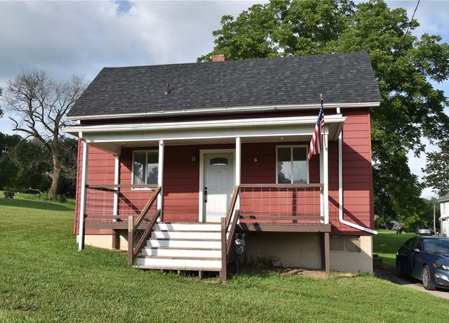 Property at 6 7th St, Donegal Twp - Wsh, PA 15323, 2 beds, 2 baths