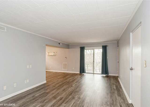 Property at 501 Camelot Dr, Mccandless, PA 15237, 2 beds, 2 baths