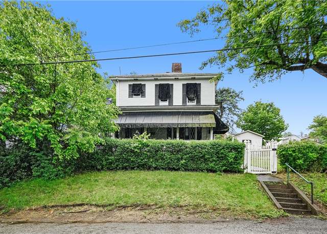 Property at 4605 2nd St, Versailles Boro, PA 15132, 3 beds, 2 baths