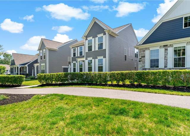Property at 2008 Ashton Row, South Fayette, PA 15017, 4 beds, 2.5 baths