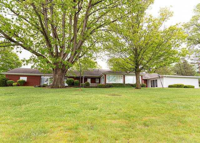Property at 302 Derrick Ave, South Union Twp, PA 15401, 3 beds, 3.5 baths